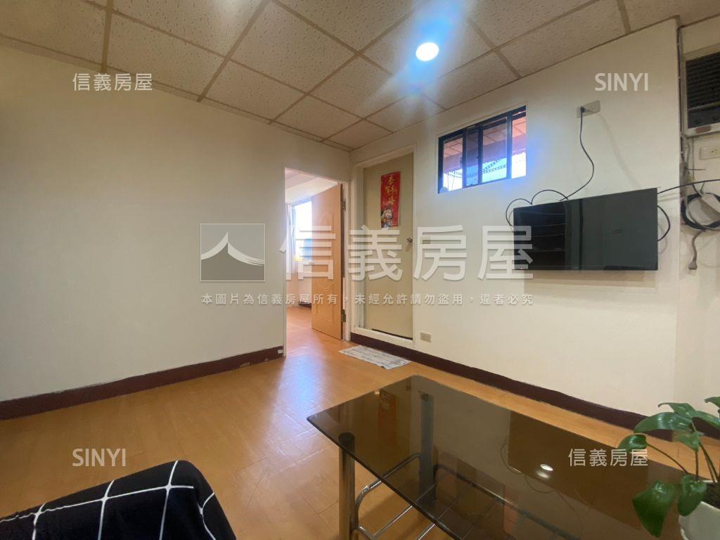 柳川近中華夜市低總價套房房屋室內格局與周邊環境