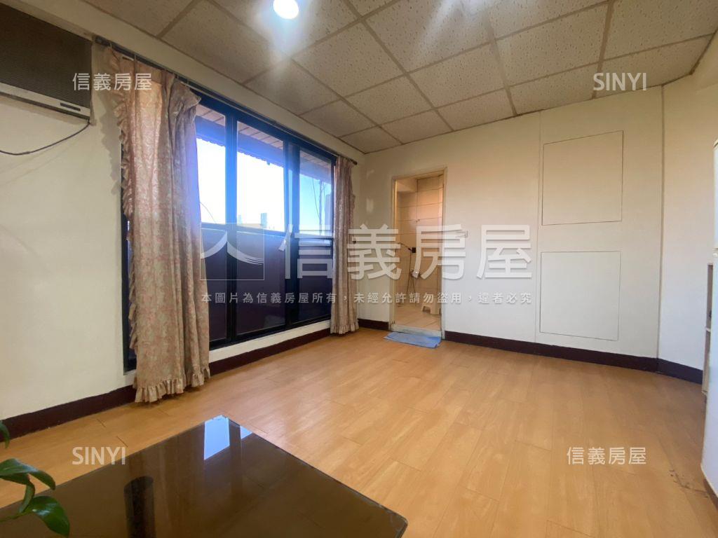 柳川近中華夜市低總價套房房屋室內格局與周邊環境