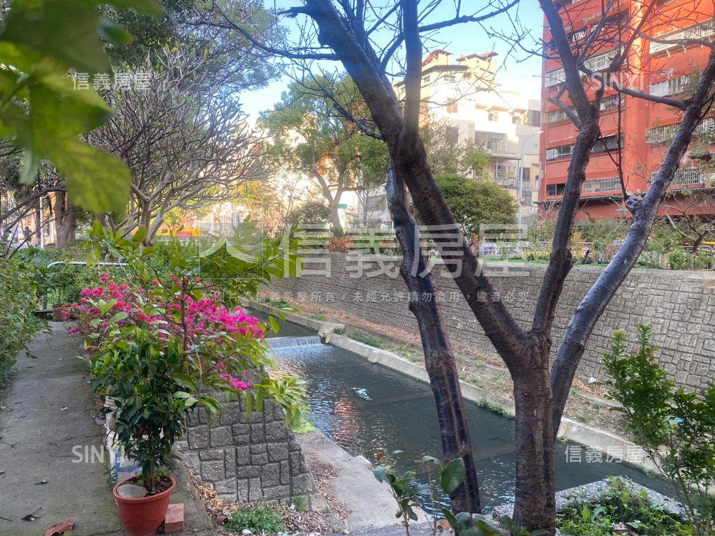 柳川近中華夜市低總價套房房屋室內格局與周邊環境