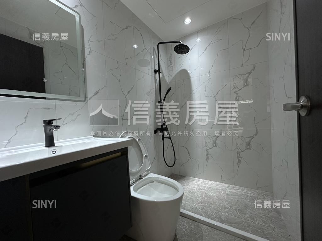 近台南大學双萊寓所店面房屋室內格局與周邊環境