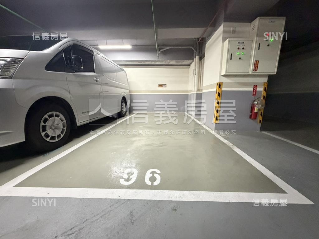 學世花園高樓２房帶車位房屋室內格局與周邊環境