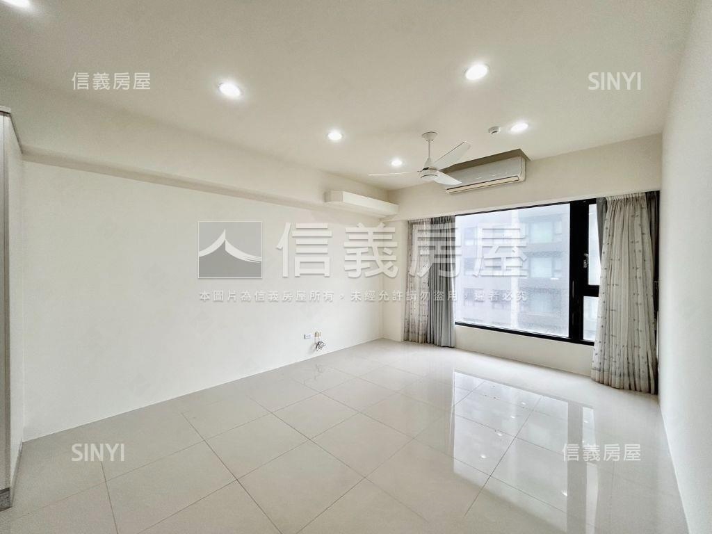 專任輕奢蘇活優美採光房屋室內格局與周邊環境