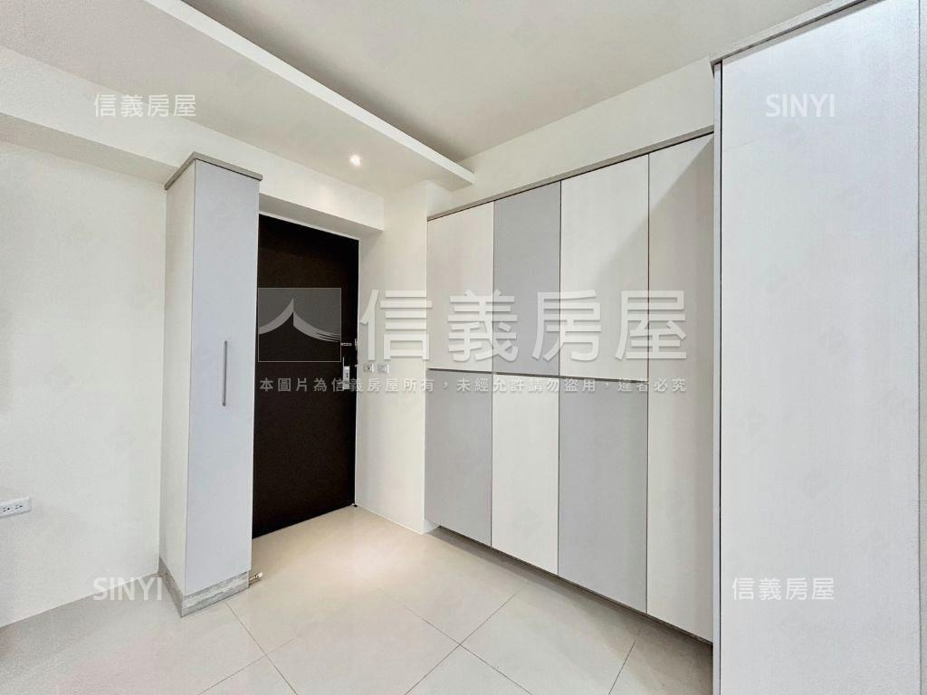 專任輕奢蘇活優美採光房屋室內格局與周邊環境