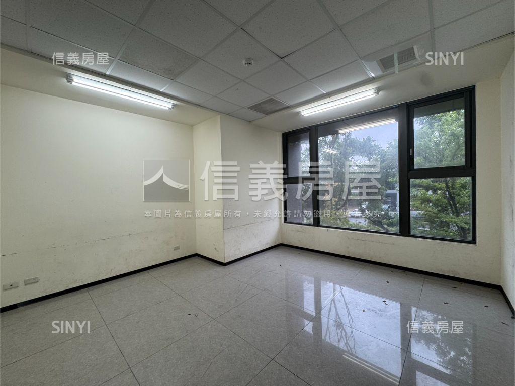 長虹天薈挑高金店珠寶盒房屋室內格局與周邊環境