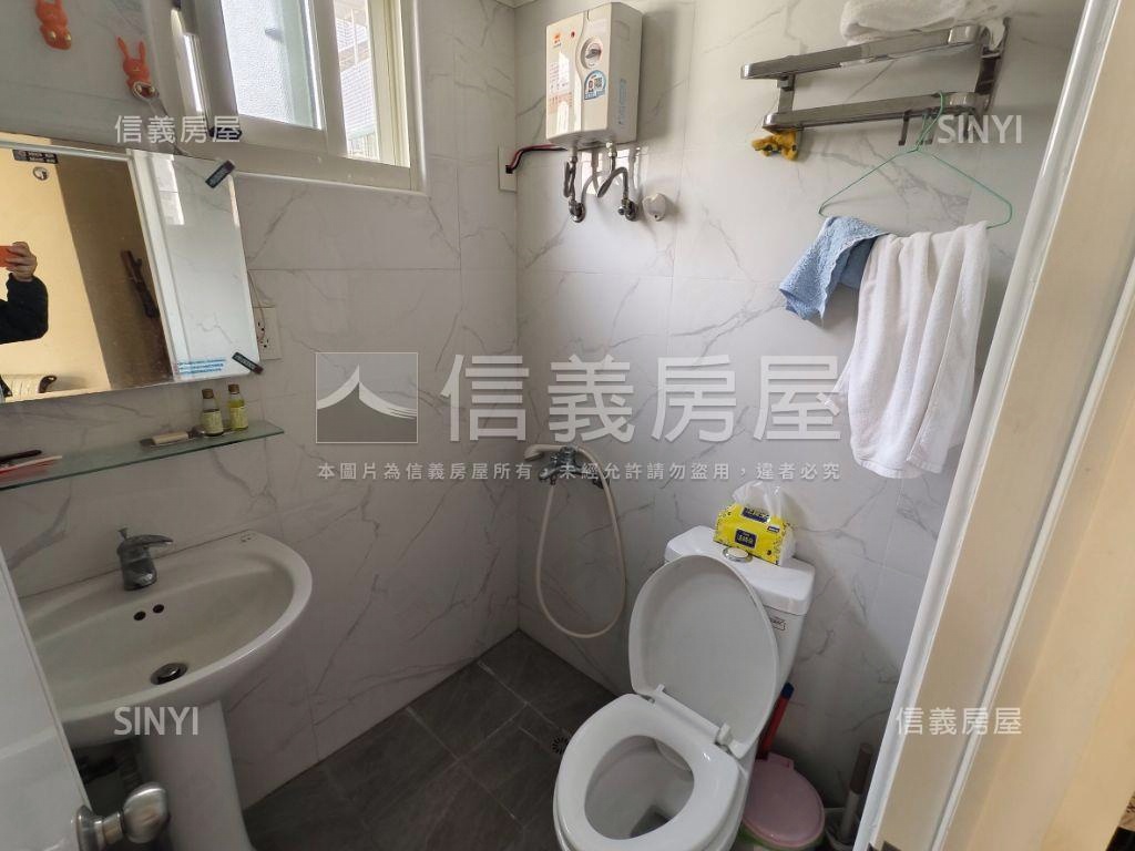 珠寶設計師的絕美大套房房屋室內格局與周邊環境