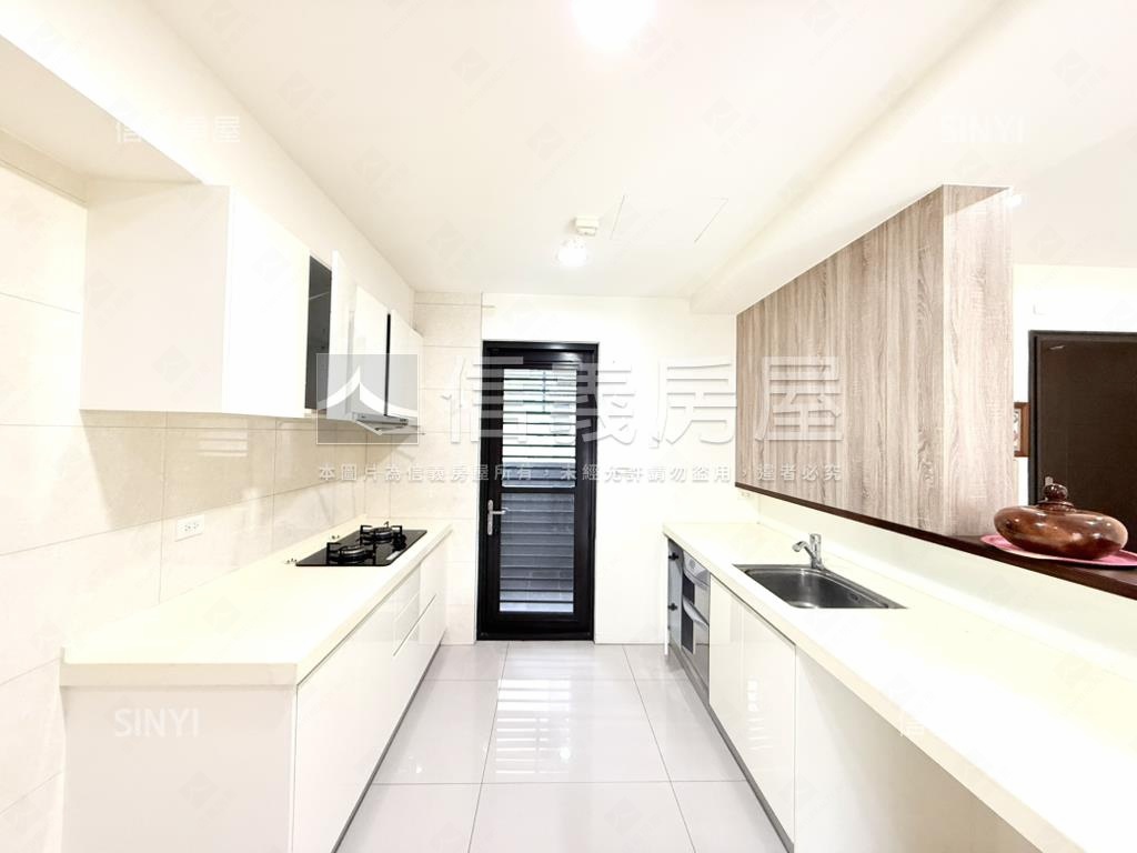 千葉美家高樓採光戶房屋室內格局與周邊環境