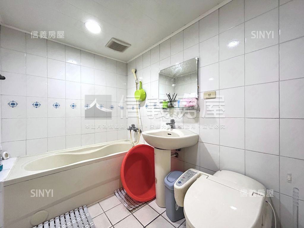 豐富公園視野裝潢三房平車房屋室內格局與周邊環境