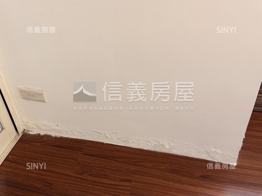 裝潢大空間三房江山萬里房屋室內格局與周邊環境