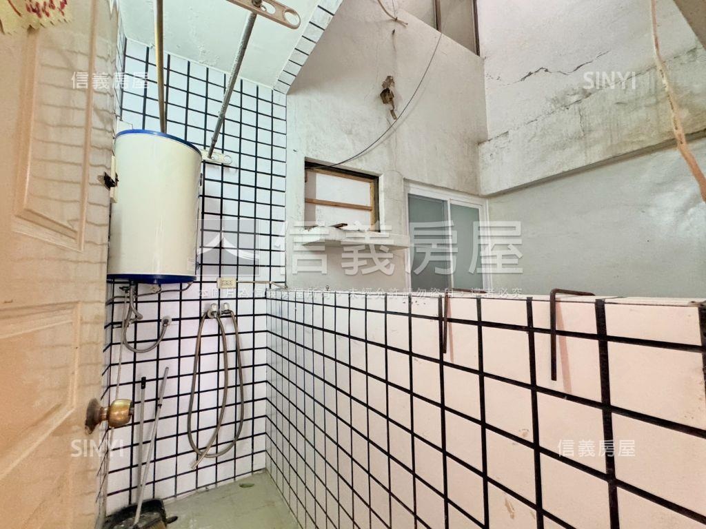 近中華路明亮小資兩房房屋室內格局與周邊環境