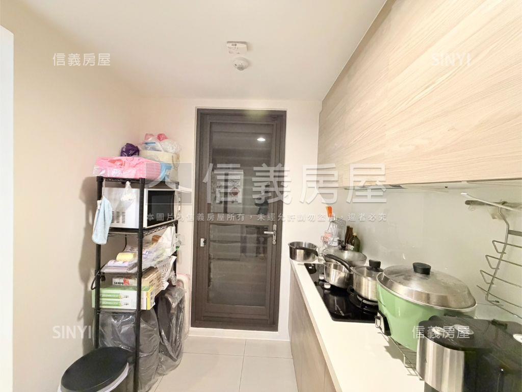 東區鬧中取靜大心三房平車房屋室內格局與周邊環境