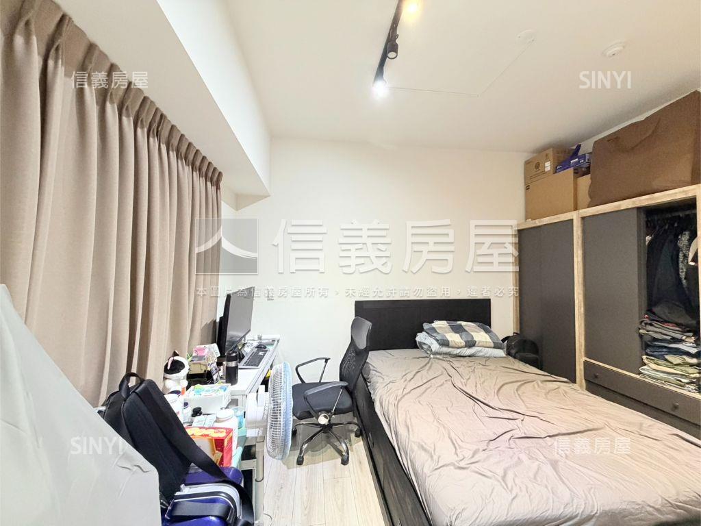 東區鬧中取靜大心三房平車房屋室內格局與周邊環境