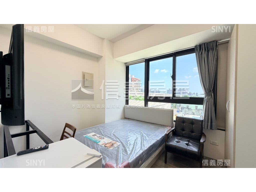 全新電梯收租透套房屋室內格局與周邊環境