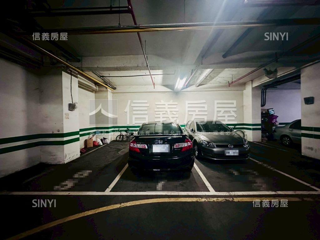 文心森林公園旁三房平車房屋室內格局與周邊環境