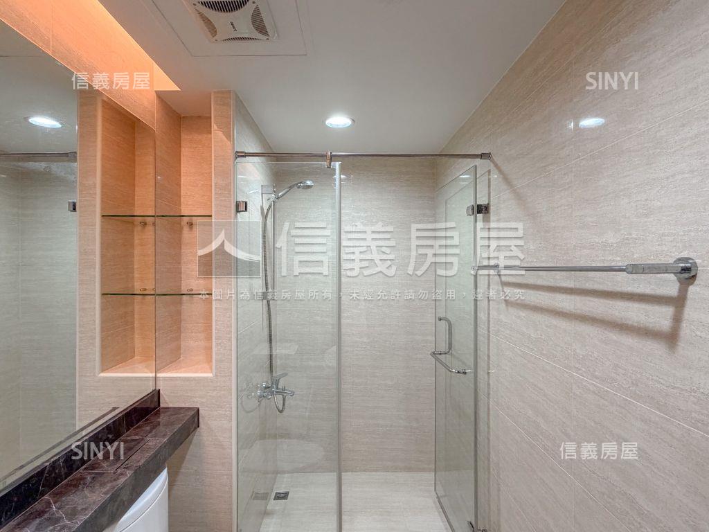 上東區｜四房平車景觀宅房屋室內格局與周邊環境