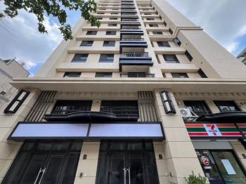 全新挑高樓店！氣派附車位