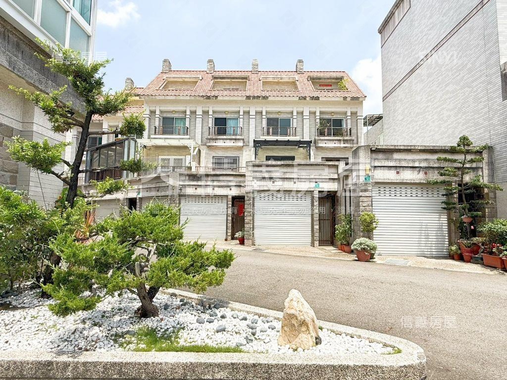 【永大商圈】旁邊間車墅房屋室內格局與周邊環境