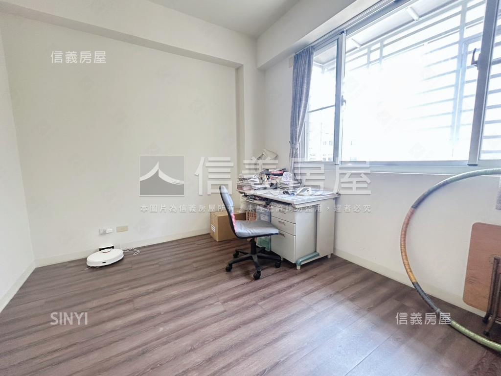 【永大商圈】旁邊間車墅房屋室內格局與周邊環境
