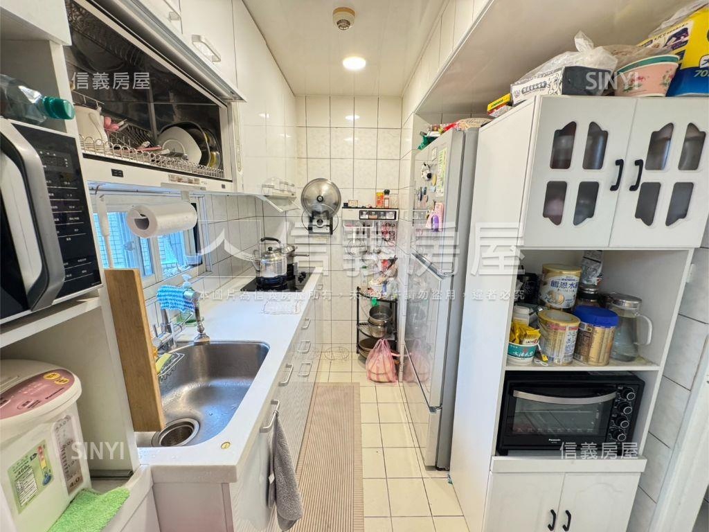 薪水傳奇美裝潢大三房房屋室內格局與周邊環境