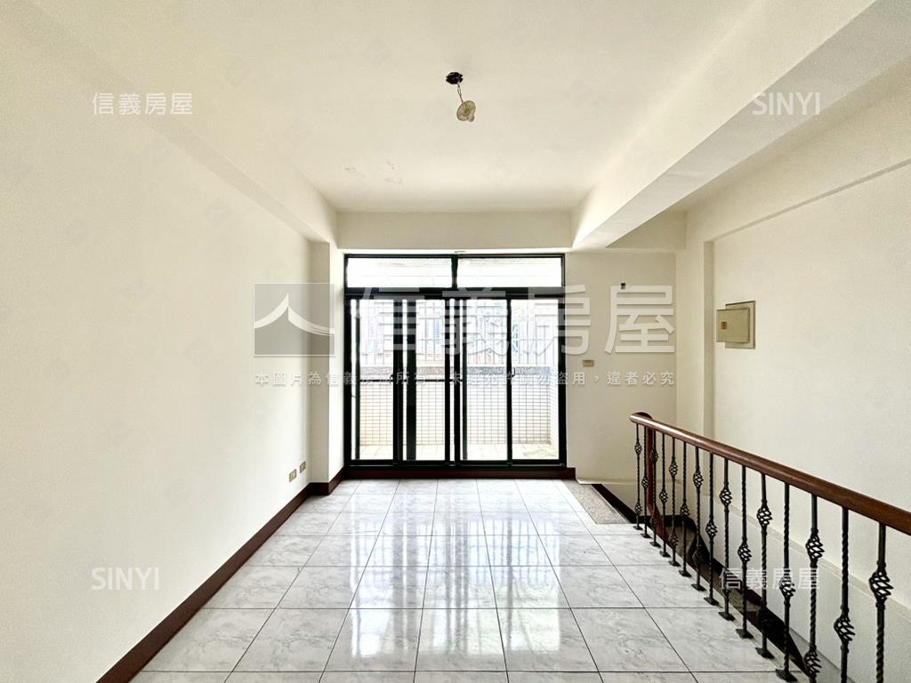 仁雄商圈雙車邊間美墅房屋室內格局與周邊環境