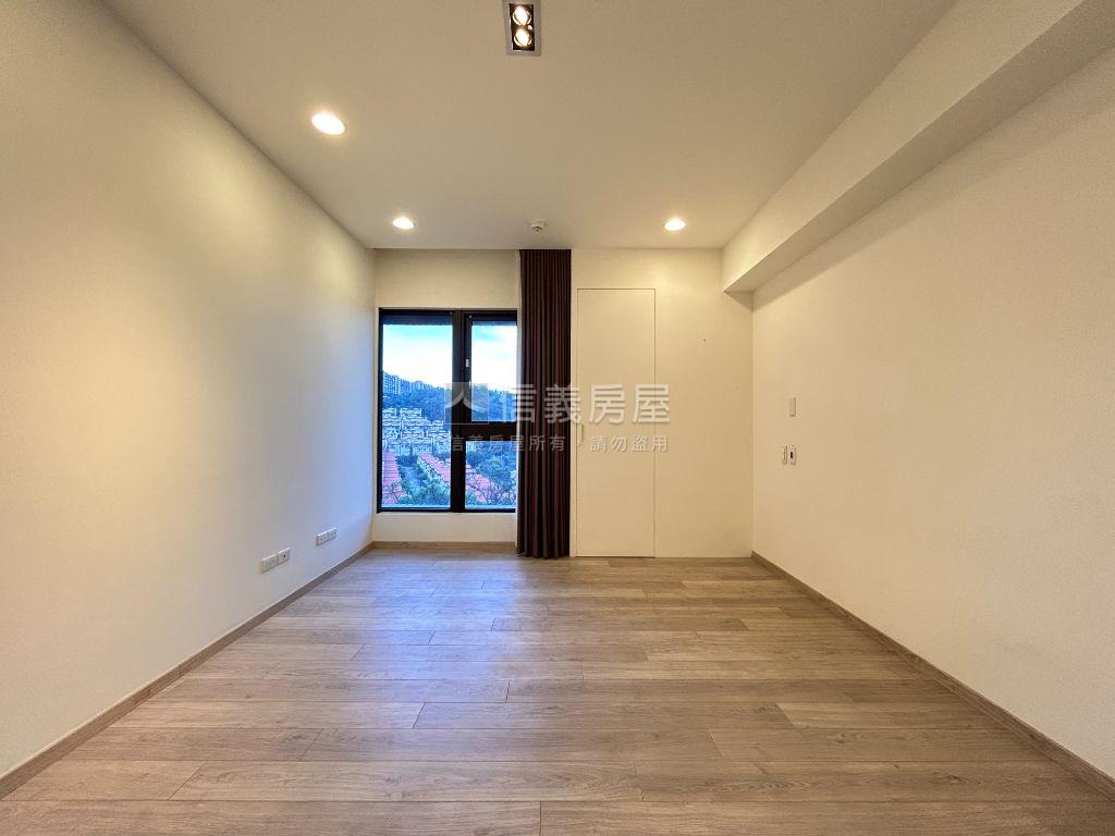 可看屋國賓山莊誠意出售房屋室內格局與周邊環境