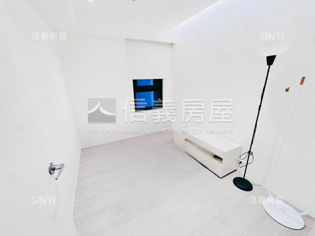 Ａ１８站前新銳｜高樓商辦房屋室內格局與周邊環境