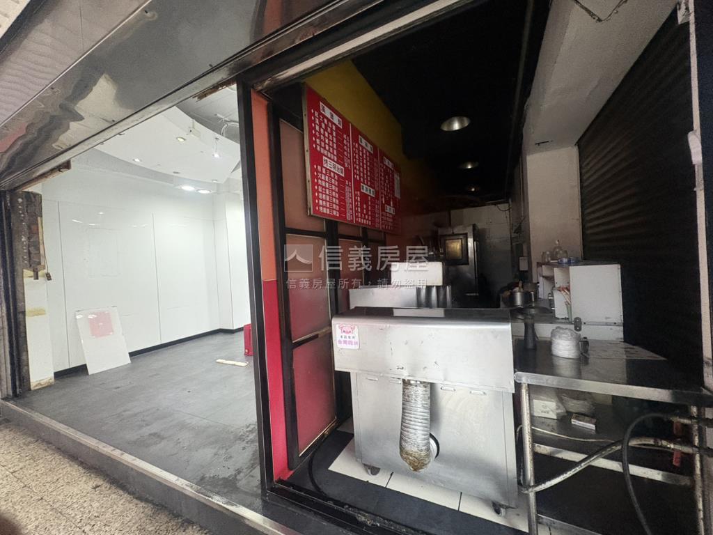 捷運商圈金店王房屋室內格局與周邊環境