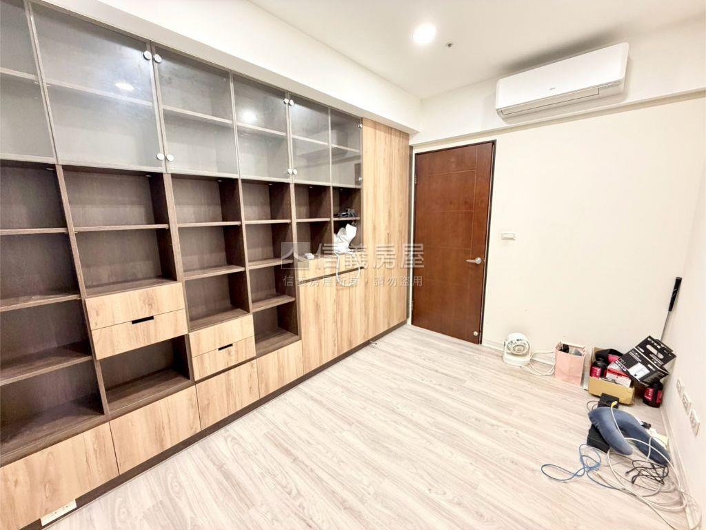 專任竹東臻研臻美四房平車房屋室內格局與周邊環境