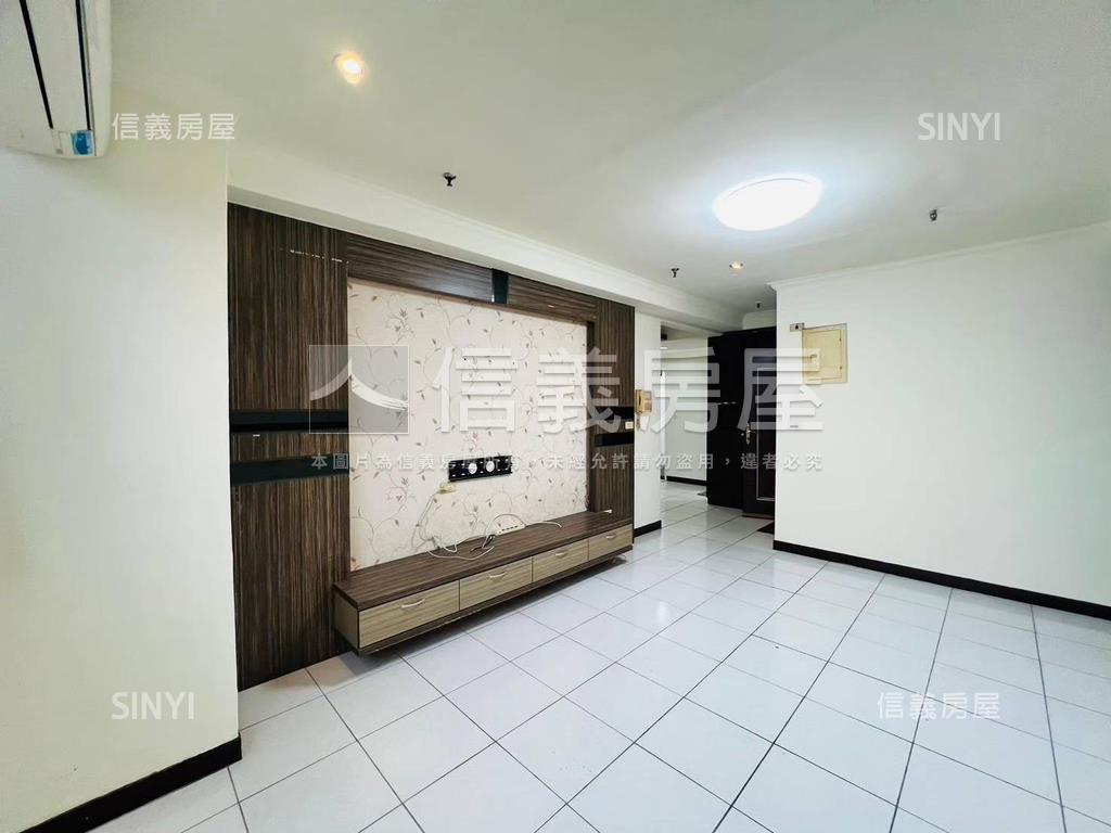 新美國★三面採光四房車位房屋室內格局與周邊環境