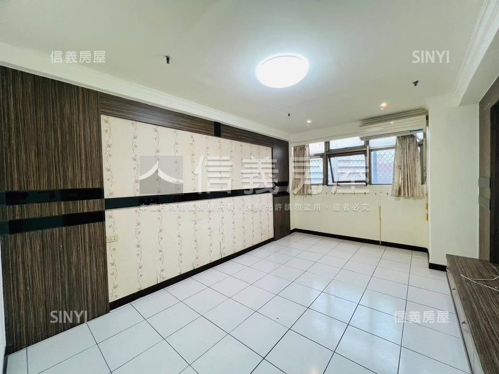 新美國★三面採光四房車位房屋室內格局與周邊環境