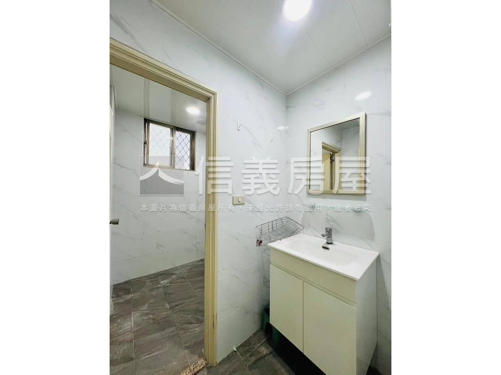 新美國★三面採光四房車位房屋室內格局與周邊環境