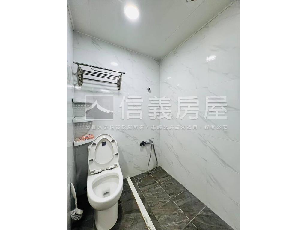 新美國★三面採光四房車位房屋室內格局與周邊環境