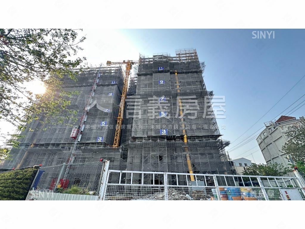品微楓１４Ｃ兩房附車位房屋室內格局與周邊環境