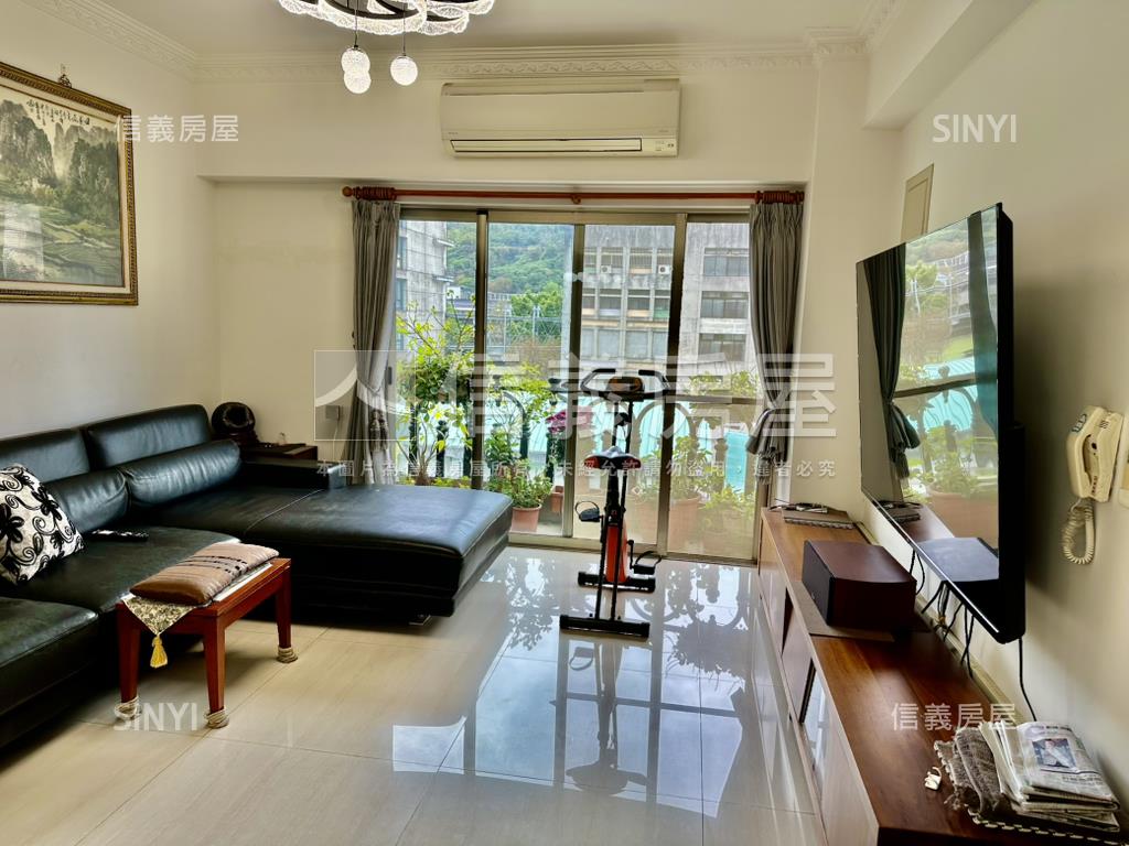 近捷運景觀華廈房屋室內格局與周邊環境