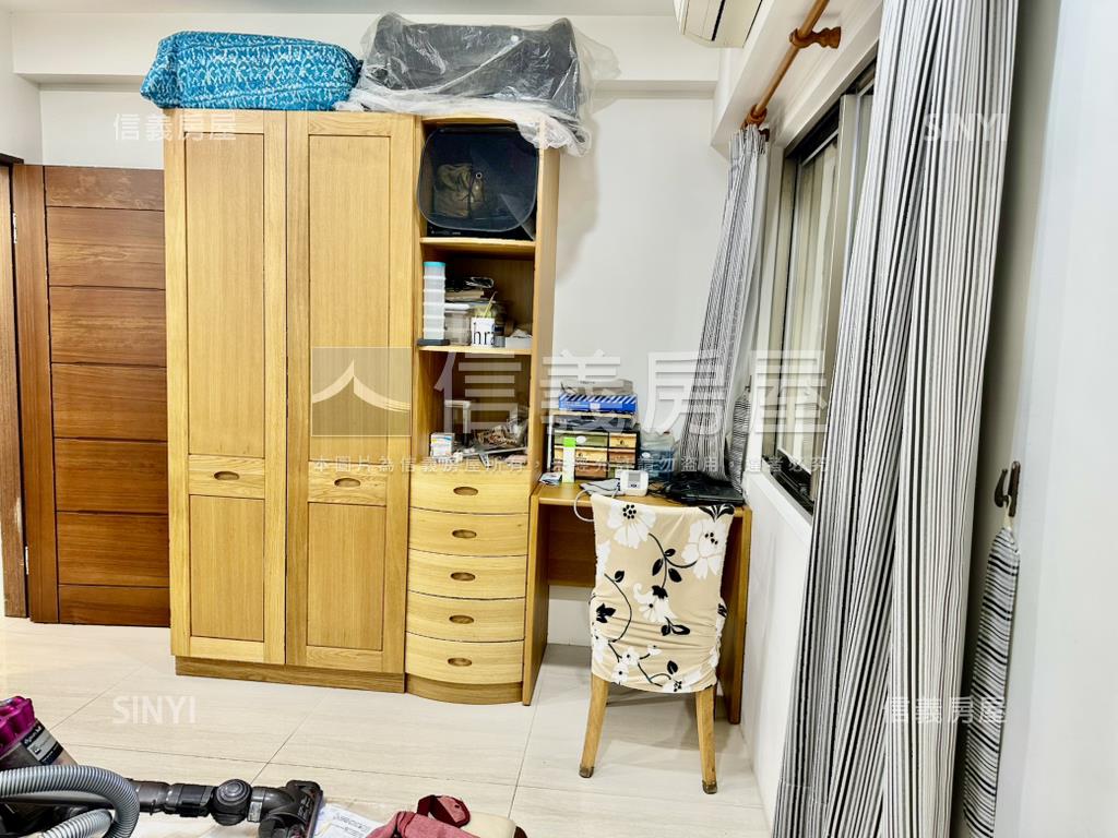 近捷運景觀華廈房屋室內格局與周邊環境