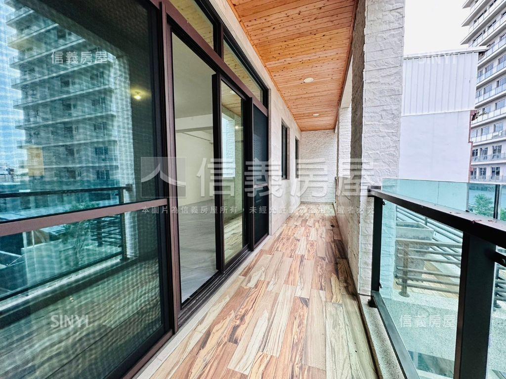 御園坐北朝南大別墅房屋室內格局與周邊環境