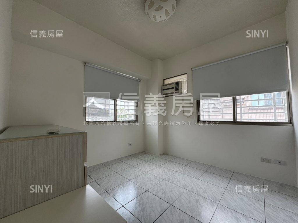 中華禮居｜２＋１房有車位房屋室內格局與周邊環境