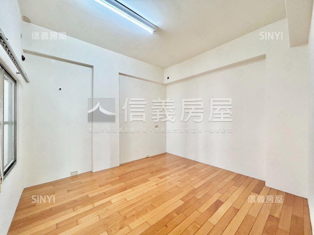 近城隍廟視野美三房房屋室內格局與周邊環境