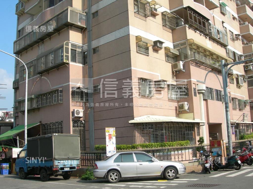 龍山正群花園美視野房屋室內格局與周邊環境