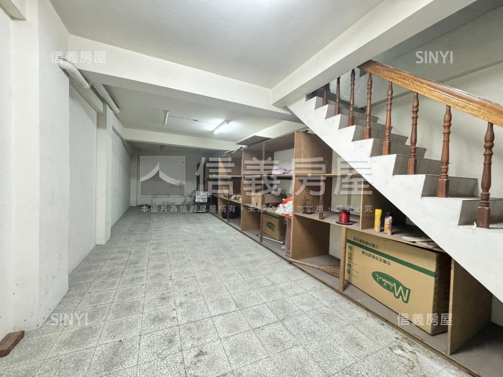 近信義國中小臨路店住房屋室內格局與周邊環境