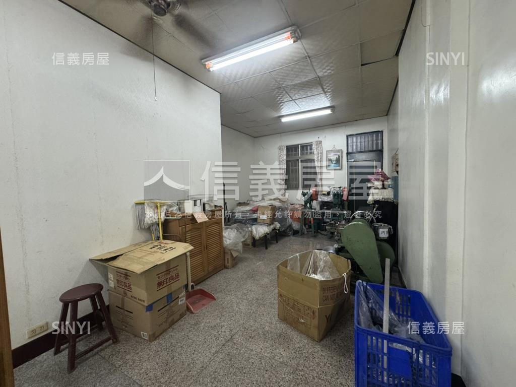 近信義國中小臨路店住房屋室內格局與周邊環境