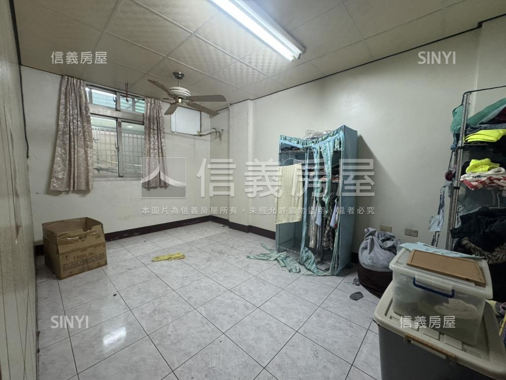 近信義國中小臨路店住房屋室內格局與周邊環境