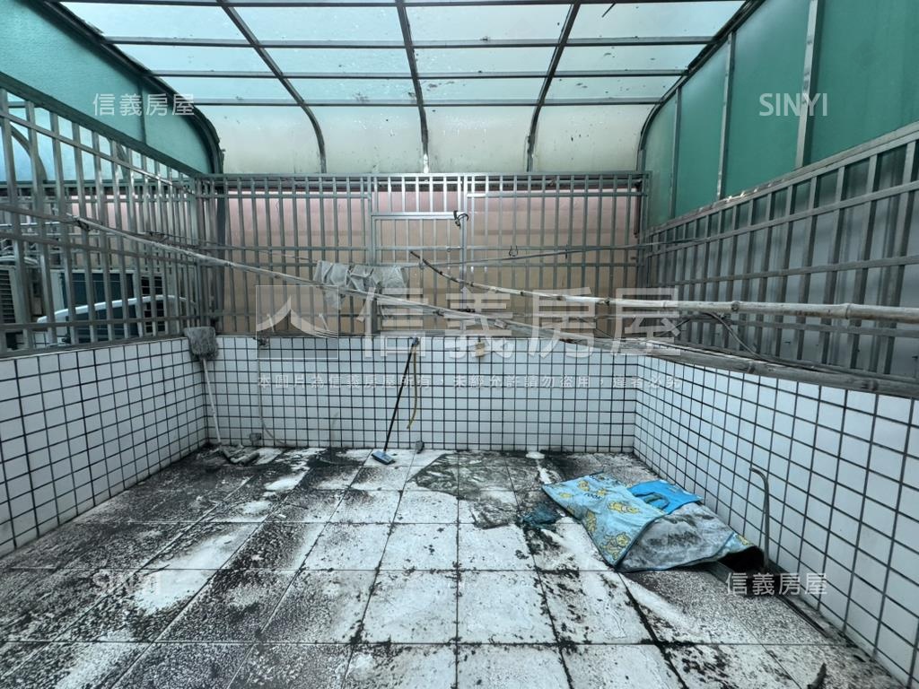 近信義國中小臨路店住房屋室內格局與周邊環境