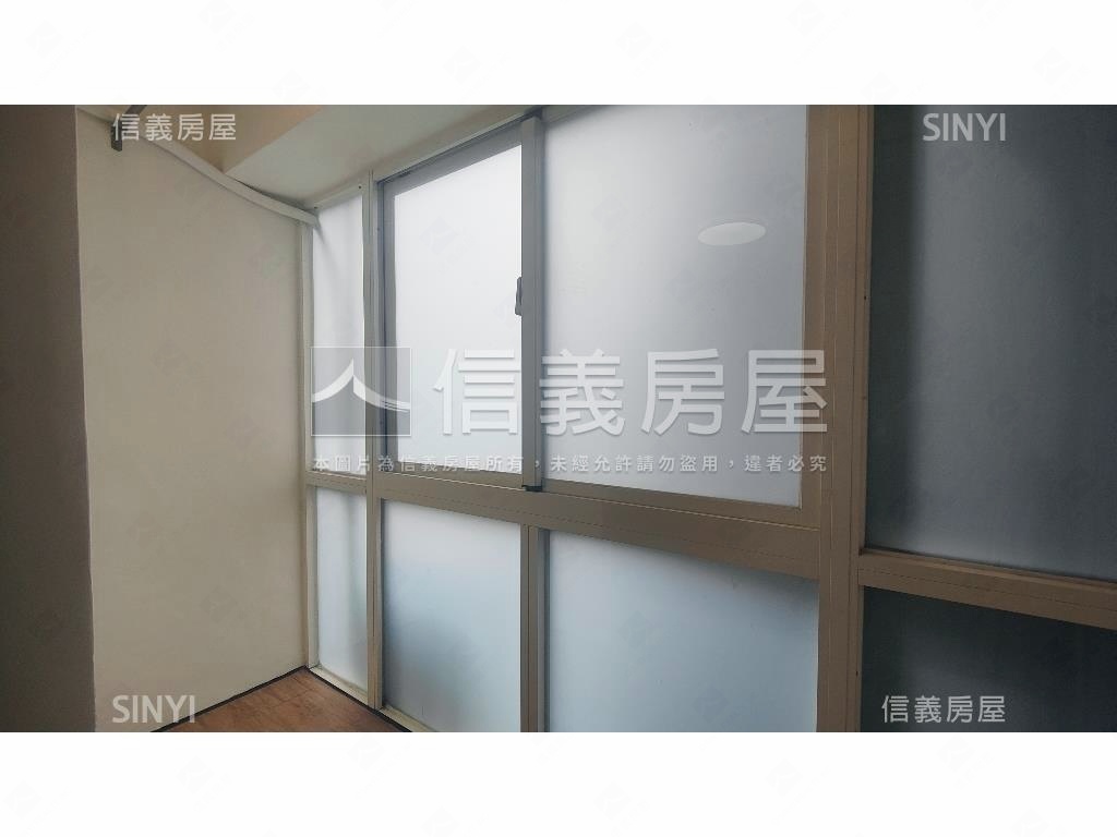 中區萬吉利質感套房房屋室內格局與周邊環境