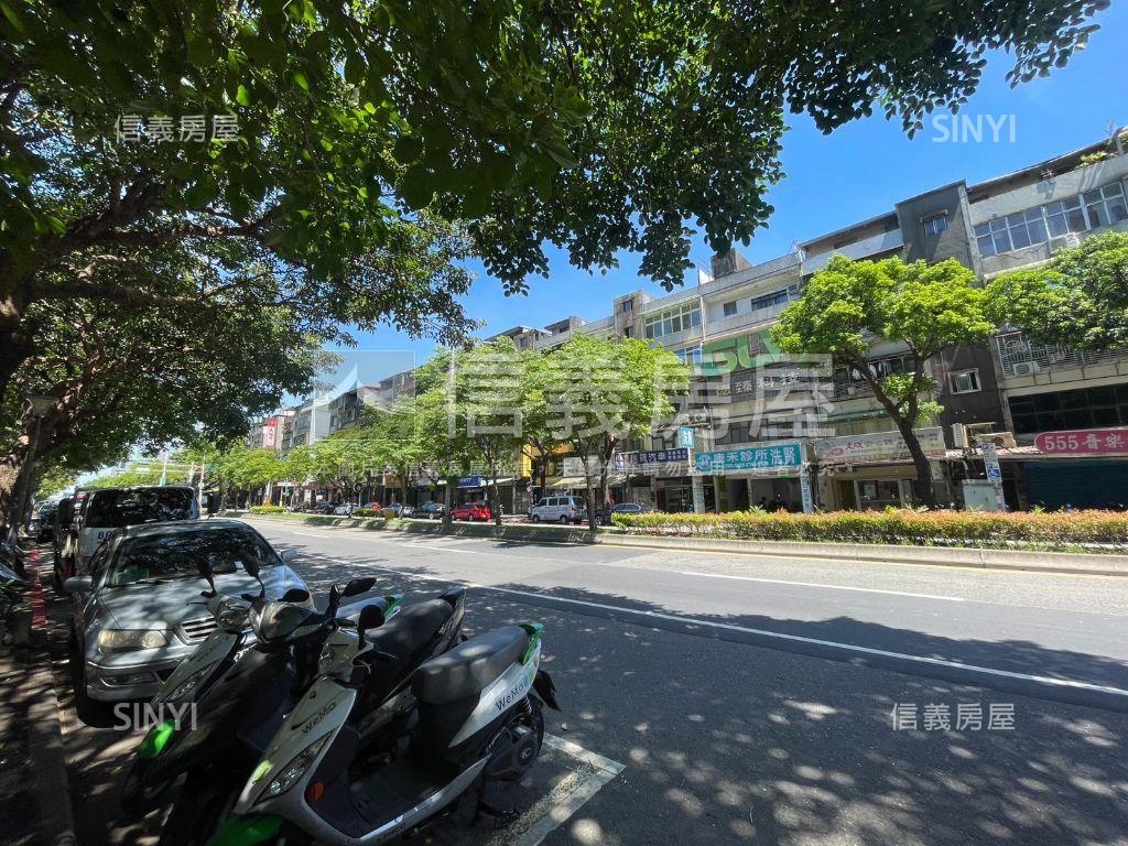 正忠孝東七段房屋室內格局與周邊環境