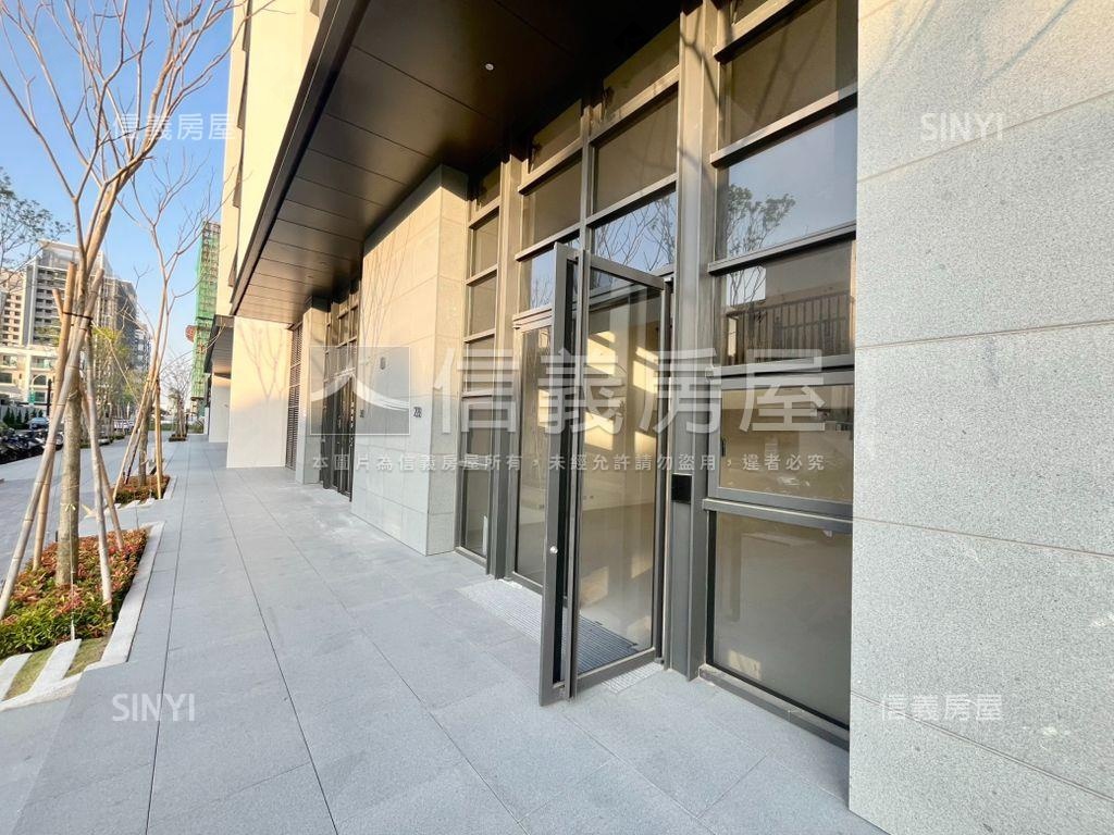 南區新穎燙金樓店房屋室內格局與周邊環境