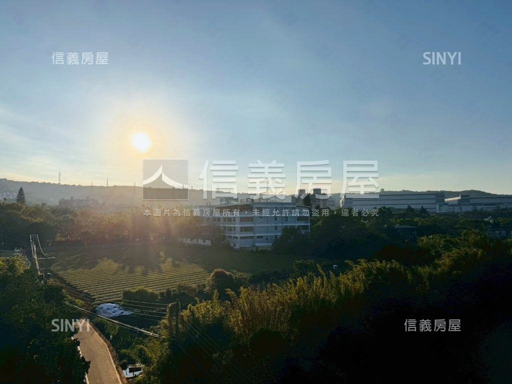 龍科旁邊全新電梯美屋釋出房屋室內格局與周邊環境