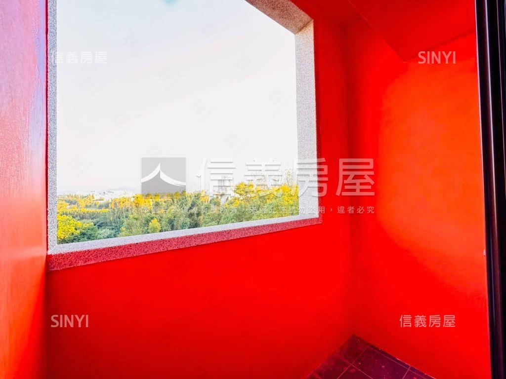 龍科旁邊全新電梯美屋釋出房屋室內格局與周邊環境