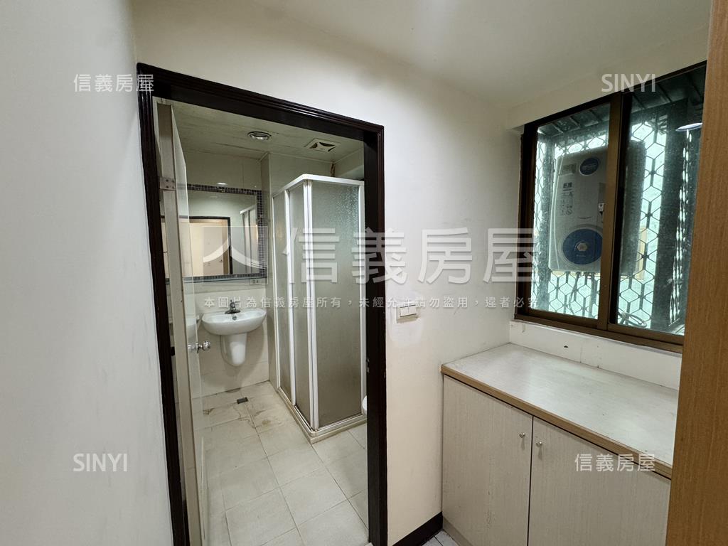 電梯｜泰山大三房華廈房屋室內格局與周邊環境