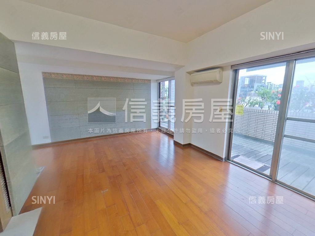 文豪露台四房有平面車位房屋室內格局與周邊環境