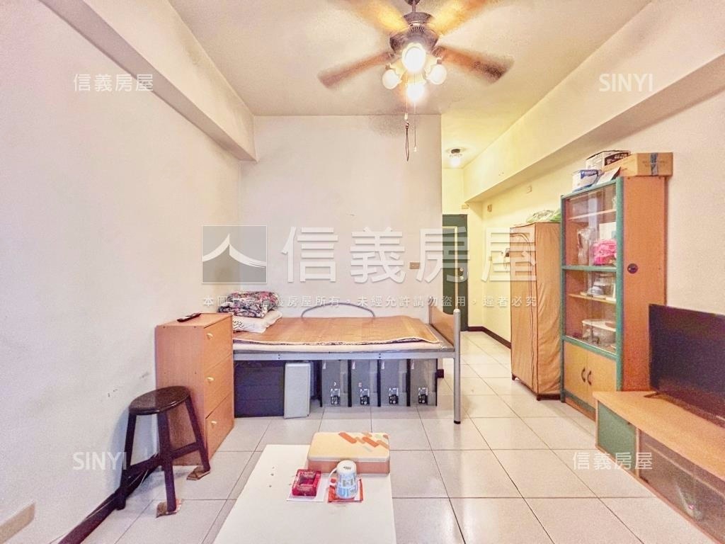 浪漫都心捷運套房房屋室內格局與周邊環境